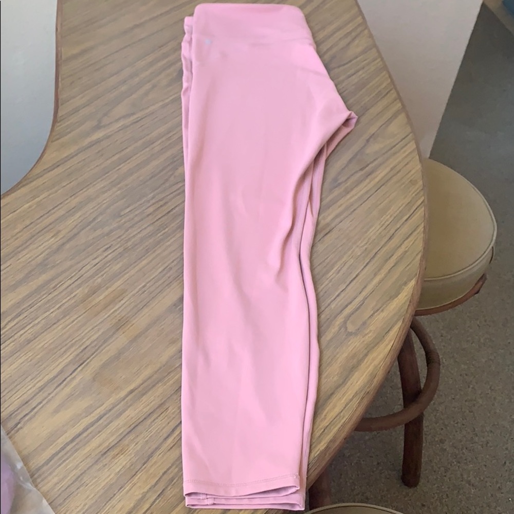 XL Fabletics Leggings
